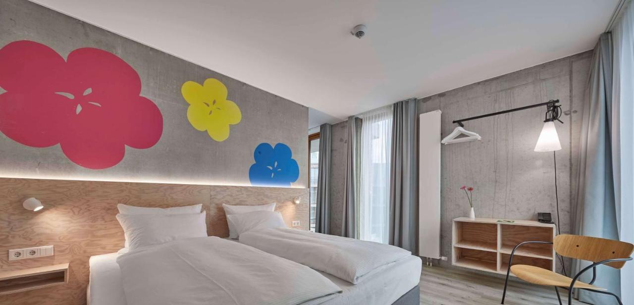 ฟลาวเวอร์ โฮเทล เอสเซิน Hotel เอสเซน ภายนอก รูปภาพ